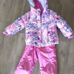 Girls 2t snow suit